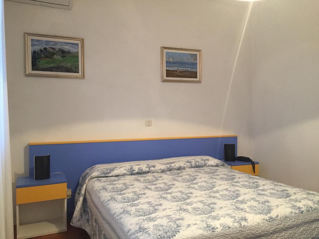 Hotel Halifax Lido di Jesolo Ngoại thất bức ảnh